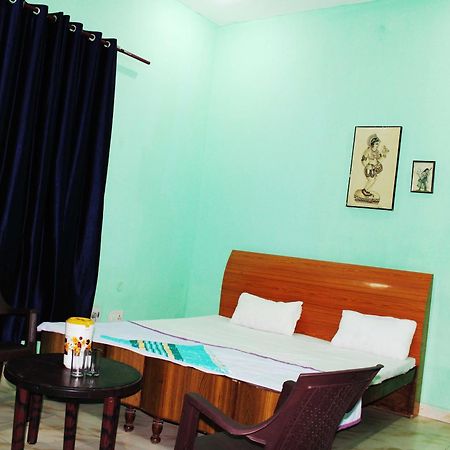 Hotel O Gracious Inn Лакхнау Экстерьер фото